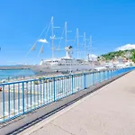 Port De Nice, Charmant Studio